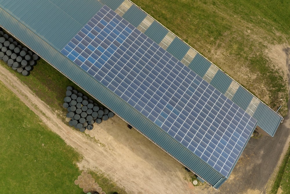 Sur quel type de toiture peut-on installer des panneaux solaires